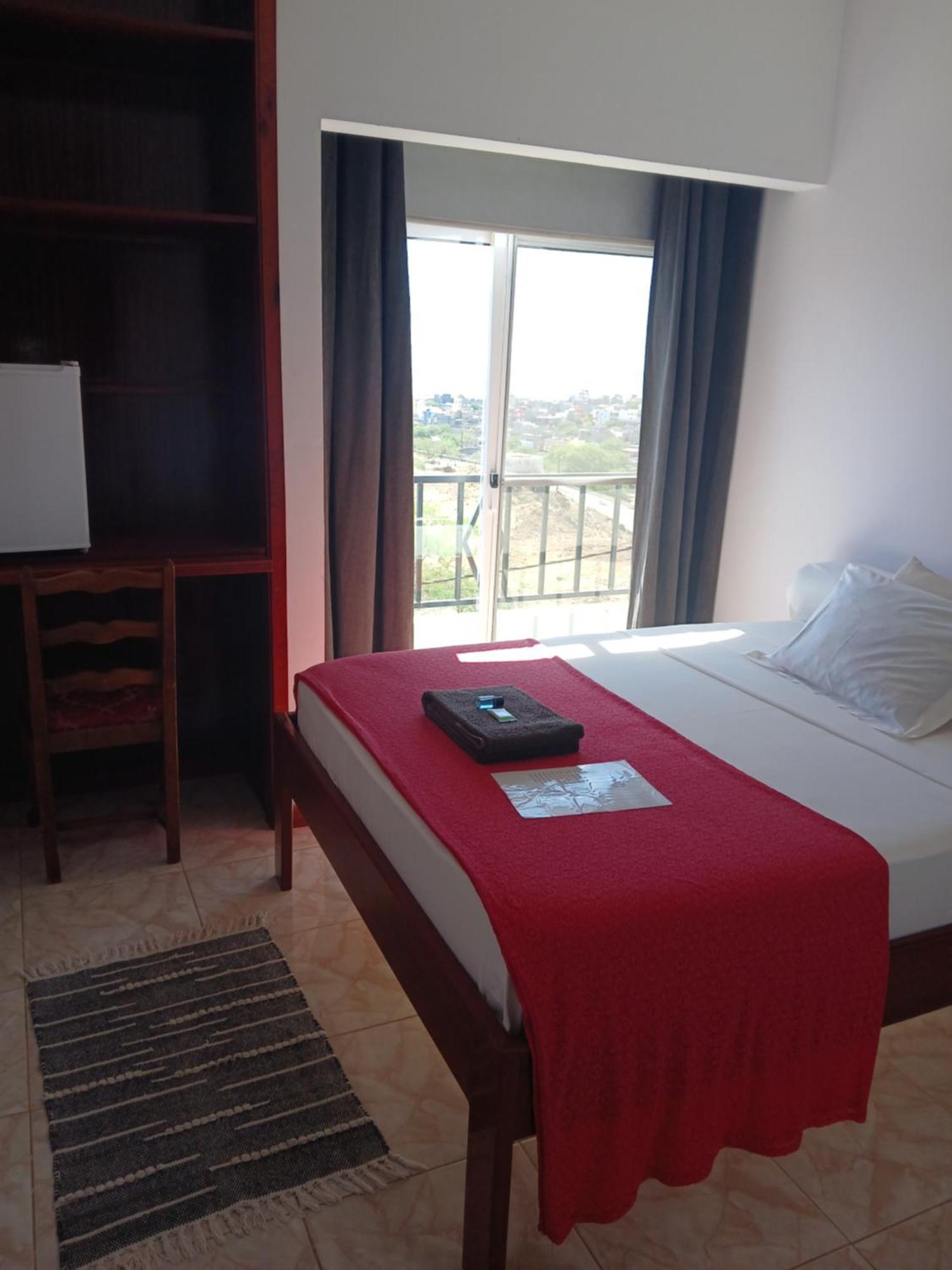 Bed and Breakfast Yria Residencial Porto Novo Exterior foto